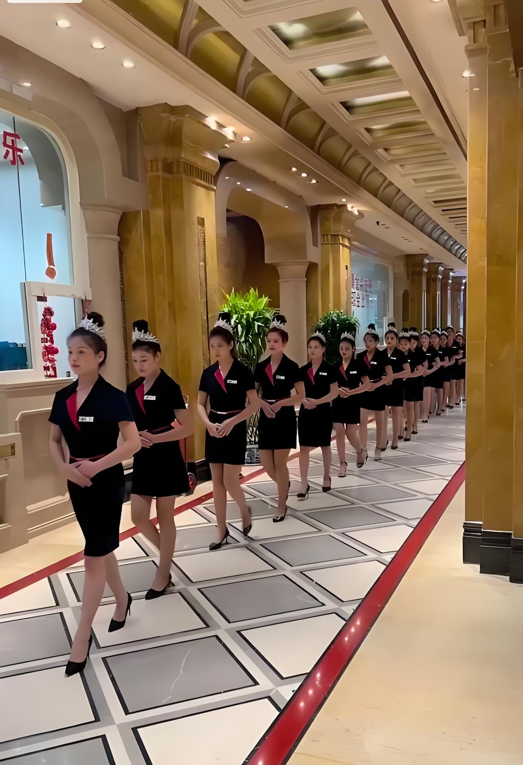 迪威厅客服团队